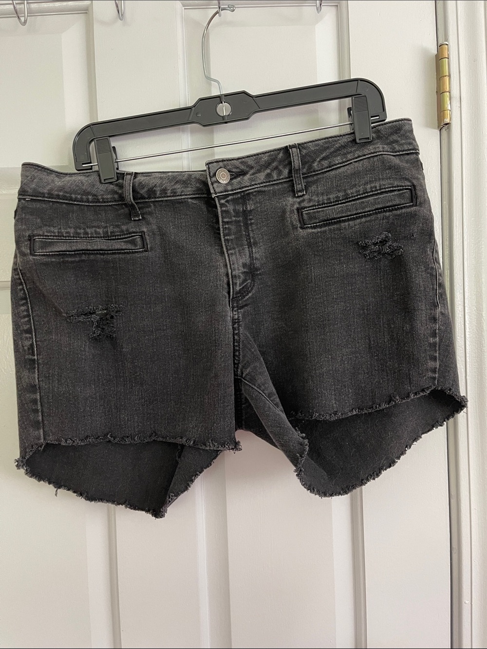 Sonoma Black Distressed Denim Short Shorts with Frayed Hem